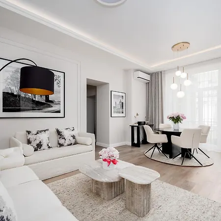Luxury Gedimino Pr Downtown With Parking *