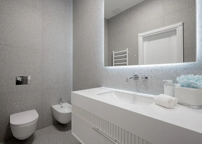 Luxury Gedimino Pr Downtown With Parking * Vilnius